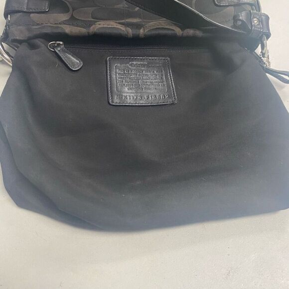 COACH F18862 Black Signature Chain Leather Canvas Crossbody Shoulder Bag SEE DES - Picture 8 of 10
